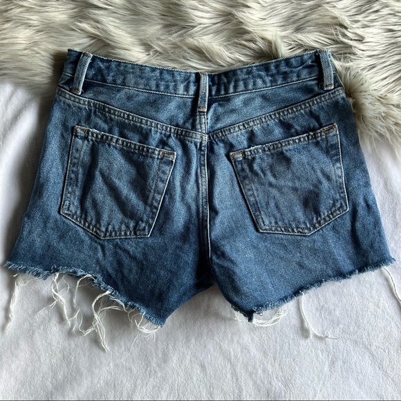 Topshop Ashley Medium Wash Distressed Moto Shorts size 2 Raw Hem EUC - Picture 5 of 6